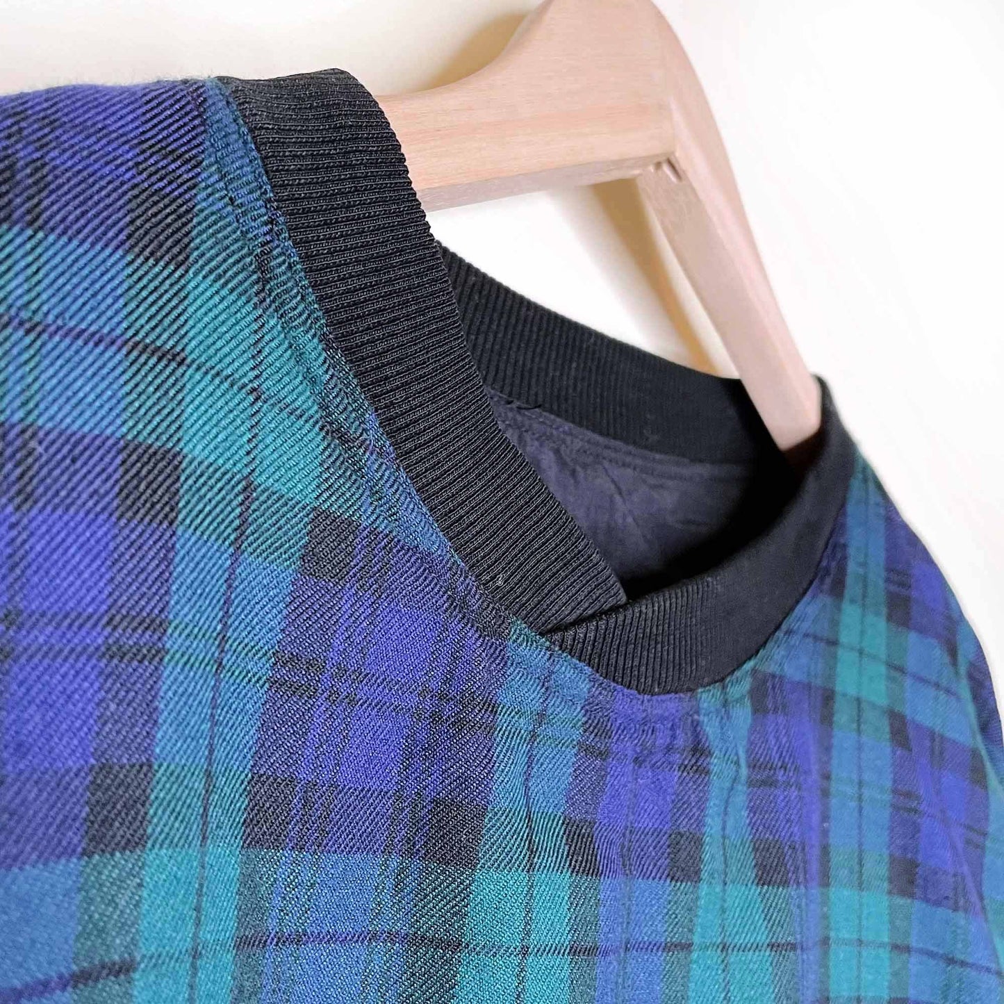 mercedes benz reversible plaid v-neck popover jacket - large