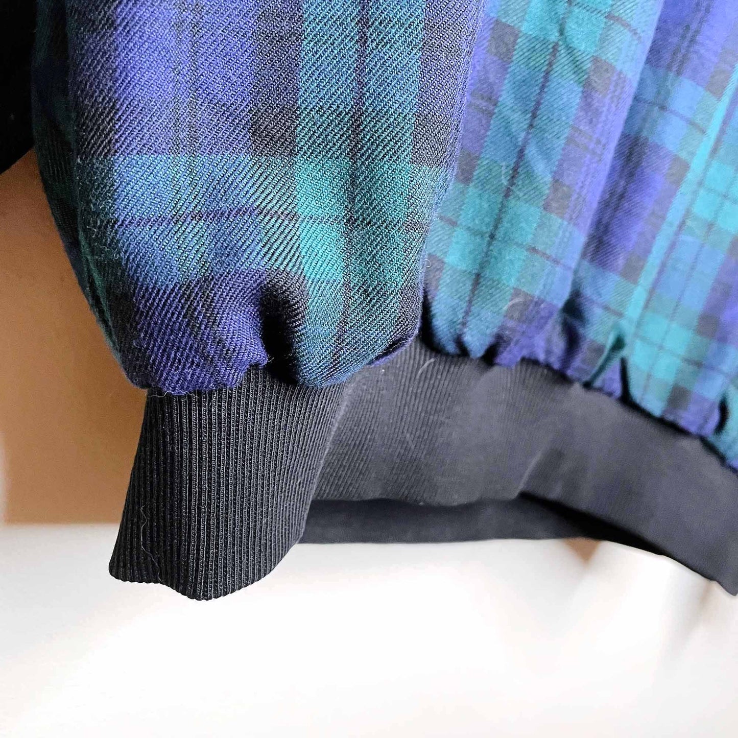 mercedes benz reversible plaid v-neck popover jacket - large