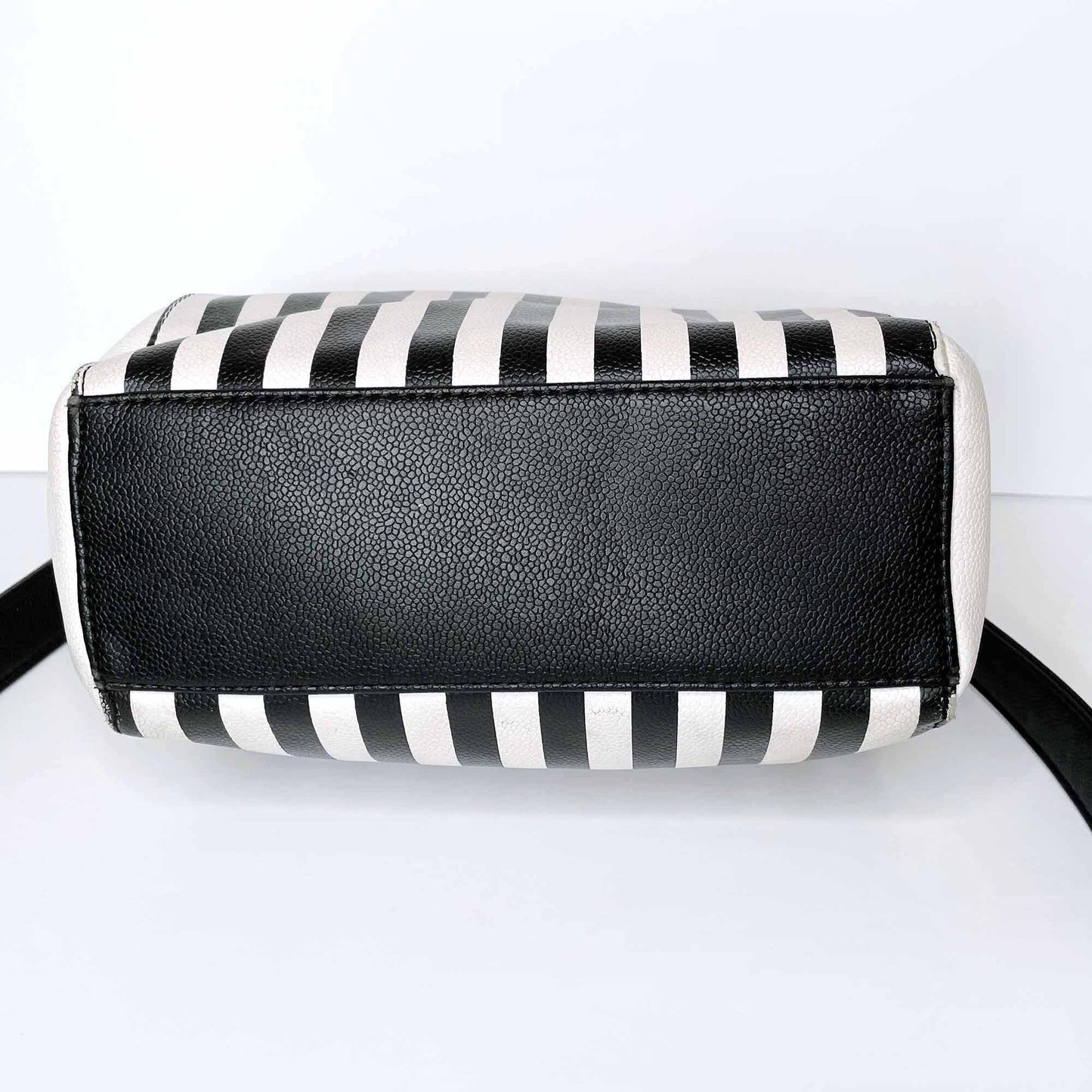 betsey johnson flower decal striped accordion crossbody