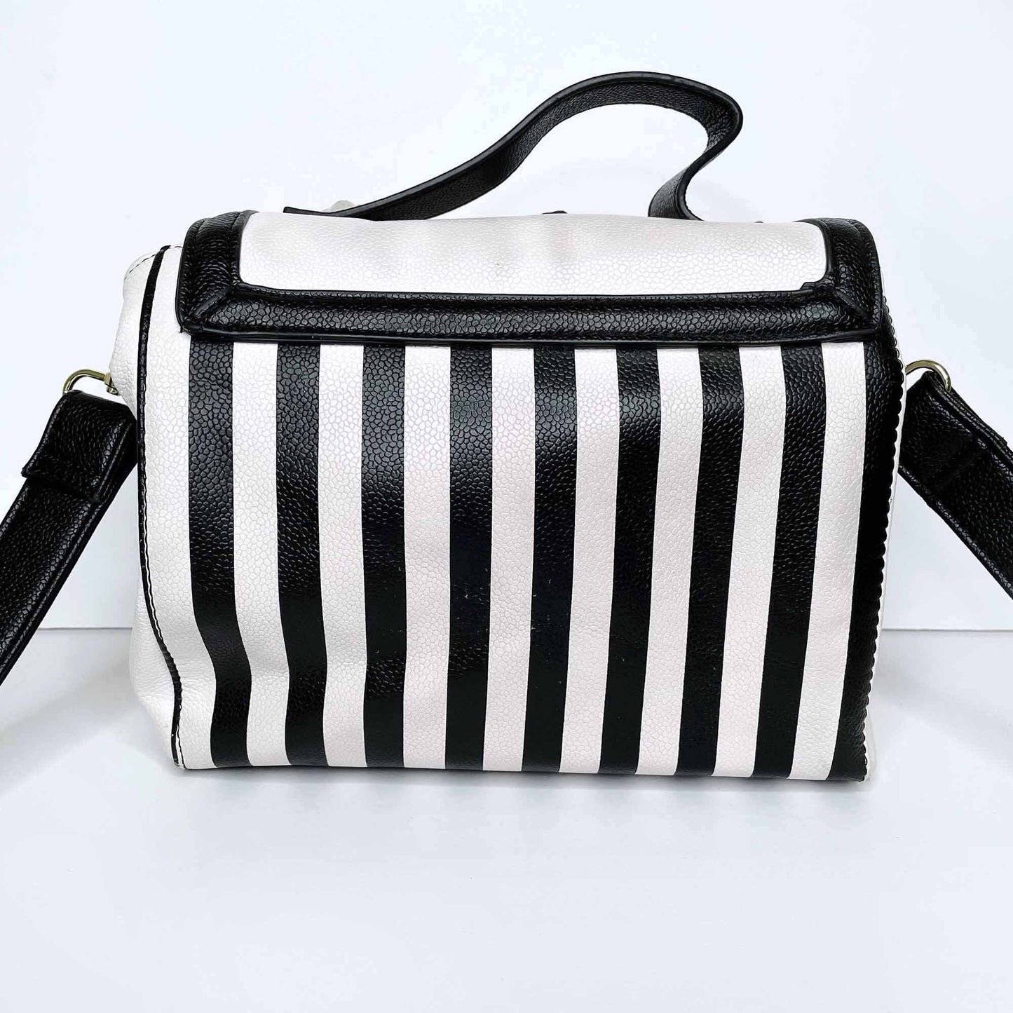 betsey johnson flower decal striped accordion crossbody