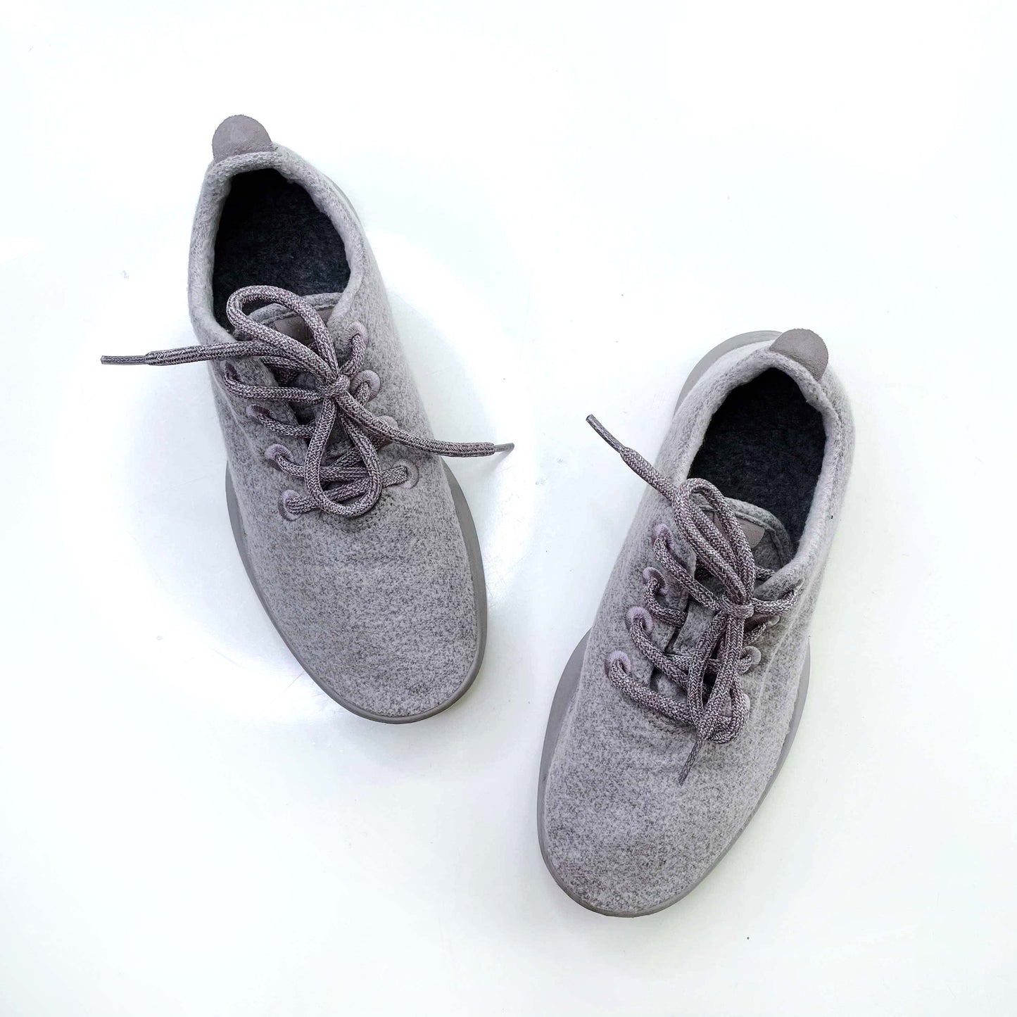 allbirds wool light grey sneakers - size 7