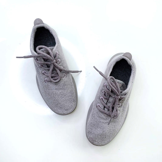 allbirds wool light grey sneakers - size 7