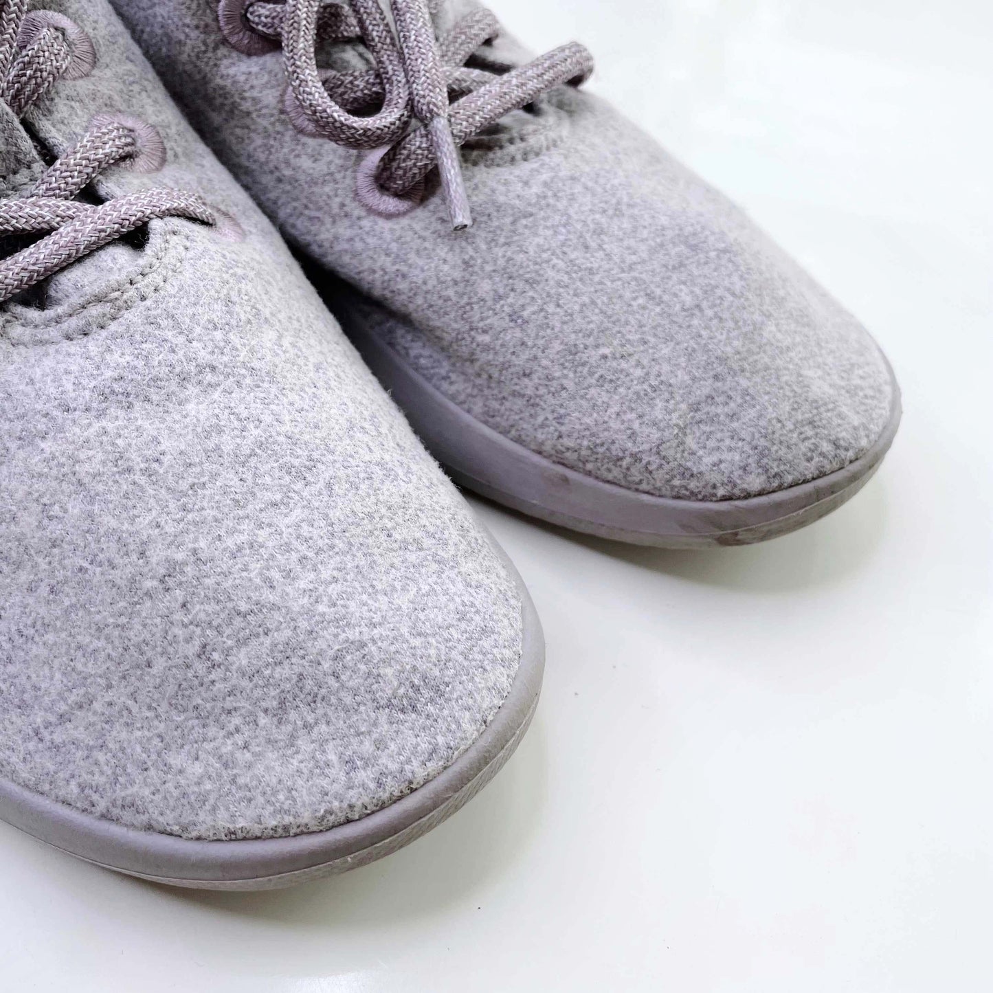 allbirds wool light grey sneakers - size 7