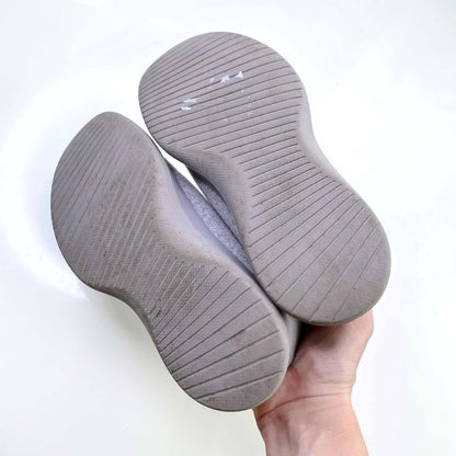 allbirds wool light grey sneakers - size 7