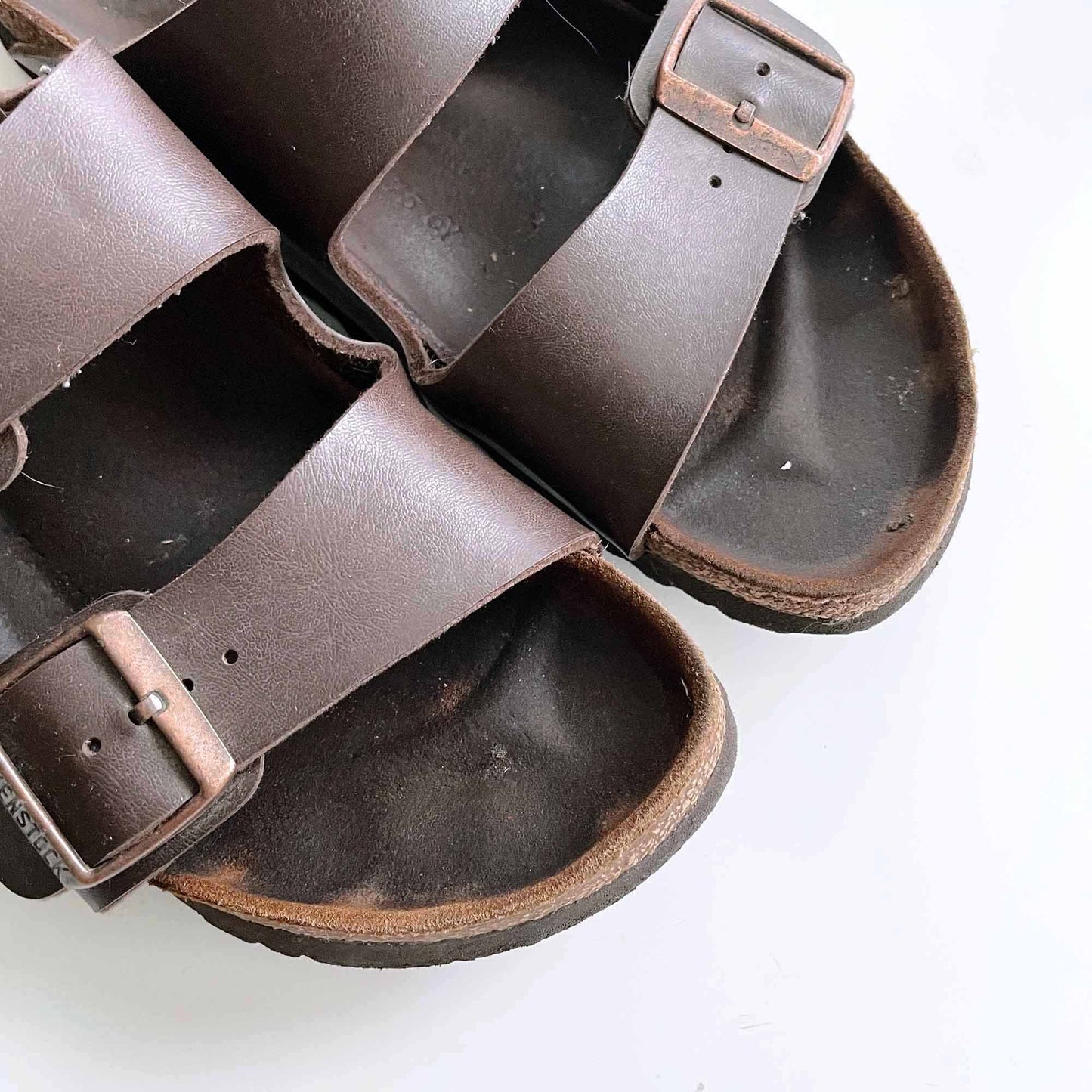 birkenstock arizona brown leather 2-strap sandals - size 39