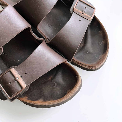 birkenstock arizona brown leather 2-strap sandals - size 39