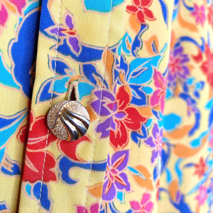 vintage tropical floral short sleeve button down blouse - size medium