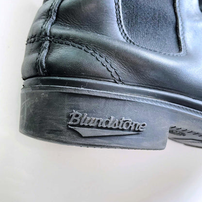 blundstone black leather chelsea boots - size 8.5W