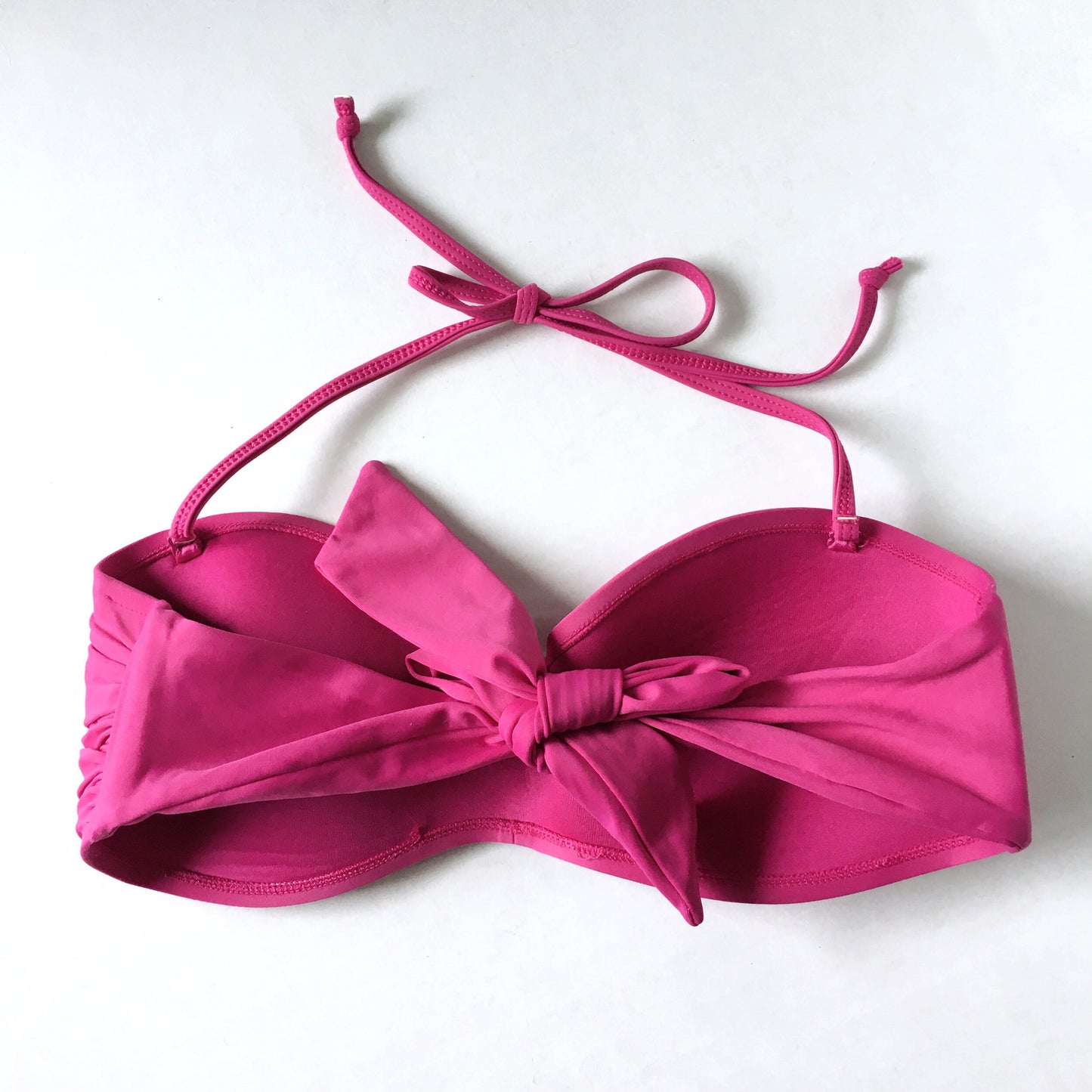 Body Glove twisted magenta bandeau bikini top - size Small