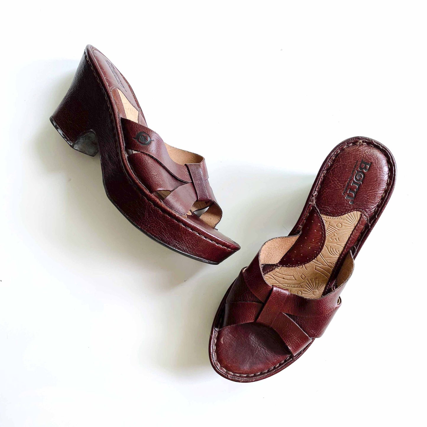 born open toe leather slip on clog sandals - size 7