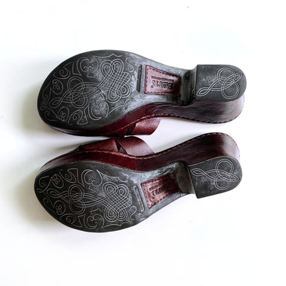 born open toe leather slip on clog sandals - size 7