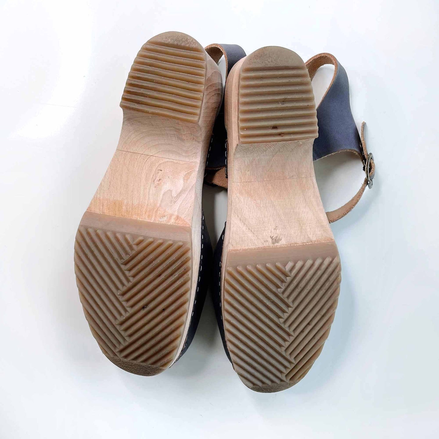 bosabo mary-jane leather clogs - size 7