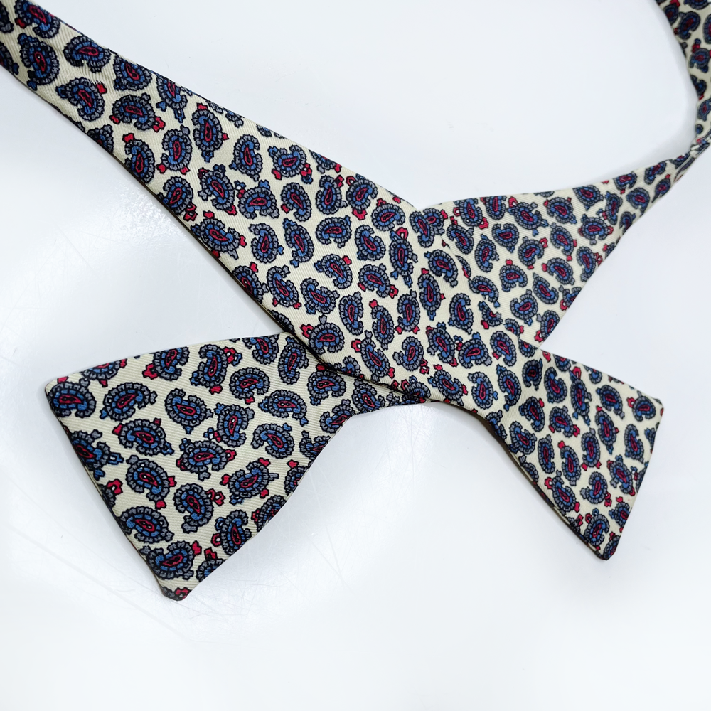 vintage bancroft silk paisley adjustable bow tie
