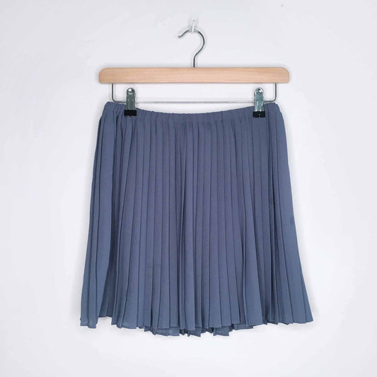 Banana Republic accordion chiffon mini skirt - size xs