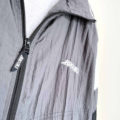 vintage brooks lined windbreaker - size large