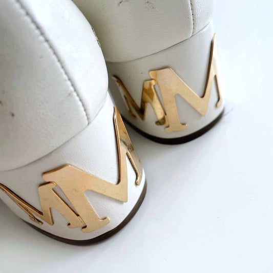 bruno magli white leather day heel with brass M - size 33.5