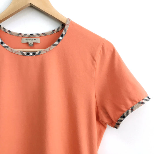 Burberry tee with Nova Check trim - size Large