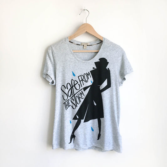 Burberry safe from the storm tee - size Medium