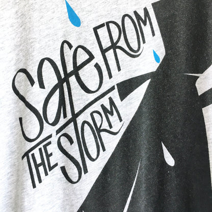 Burberry safe from the storm tee - size Medium