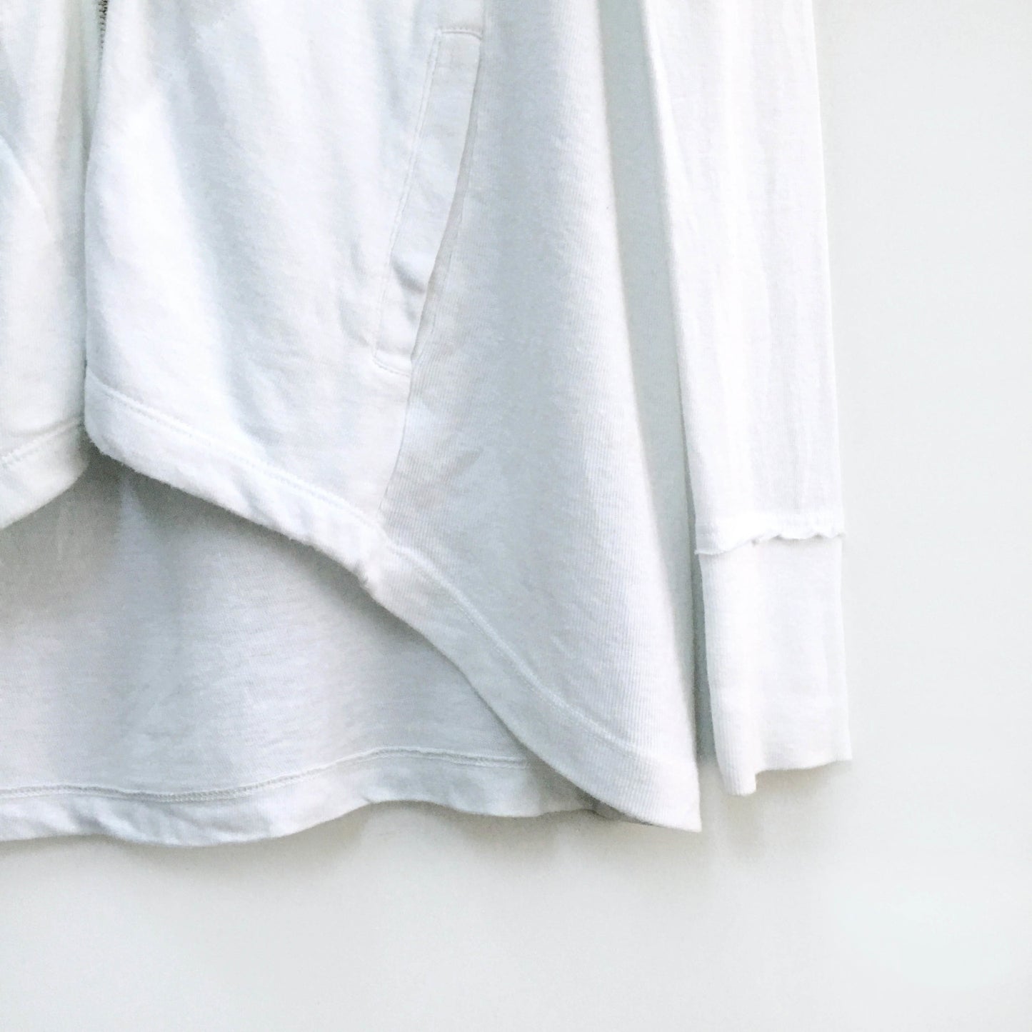 C&amp;C California Hi-lo Zip Hoodie - size Small