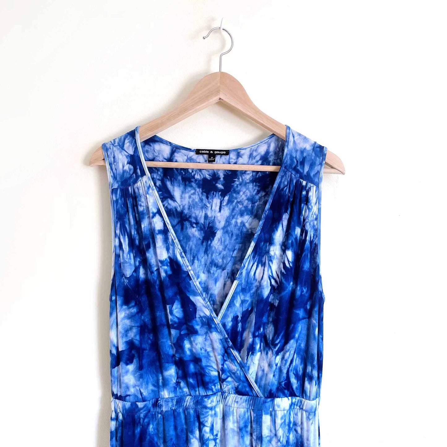 cable & gauge tie-dye wrap maxi dress - size medium