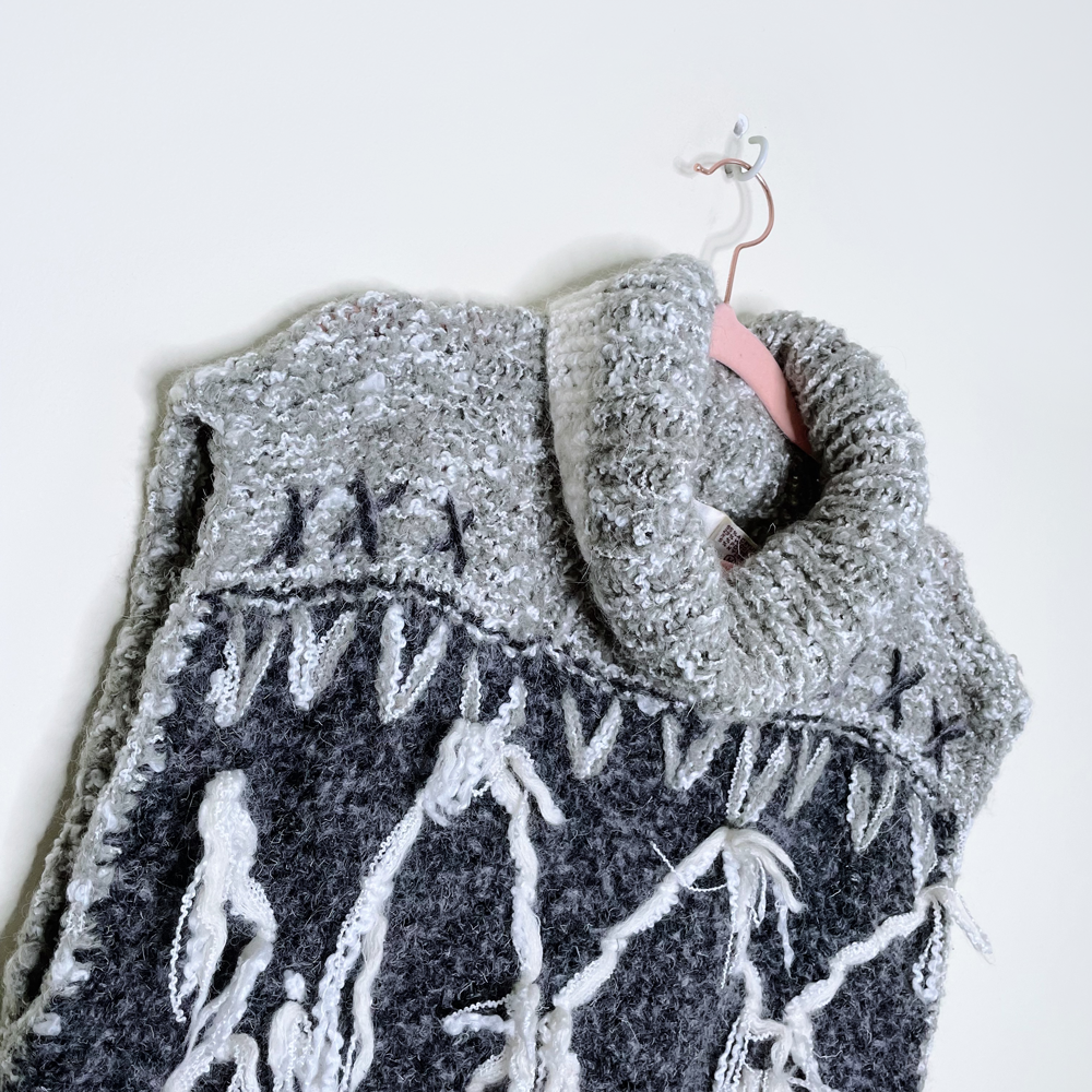 vintage cassidy wool-blend knit boho tassel turtleneck - size medium