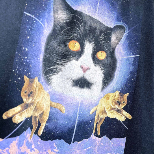 a.lab space cats graphic tee - size large