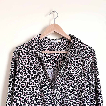 c&c california leopard twist-front button down - size large