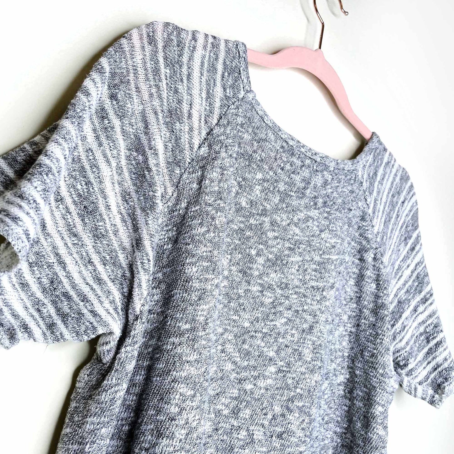 c&c california grey raglan sweatshirt tee - size small