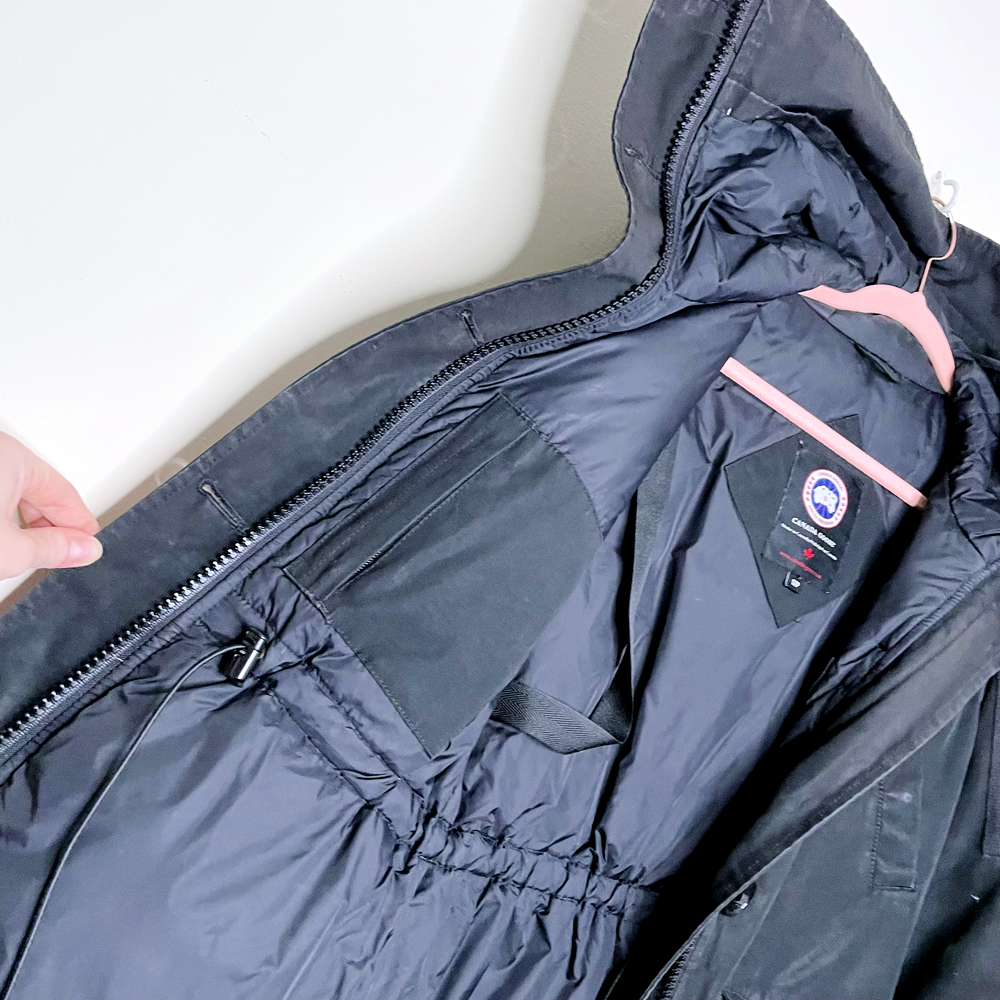 canada goose black short expedition parka - size small