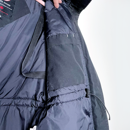 canada goose black short expedition parka - size small