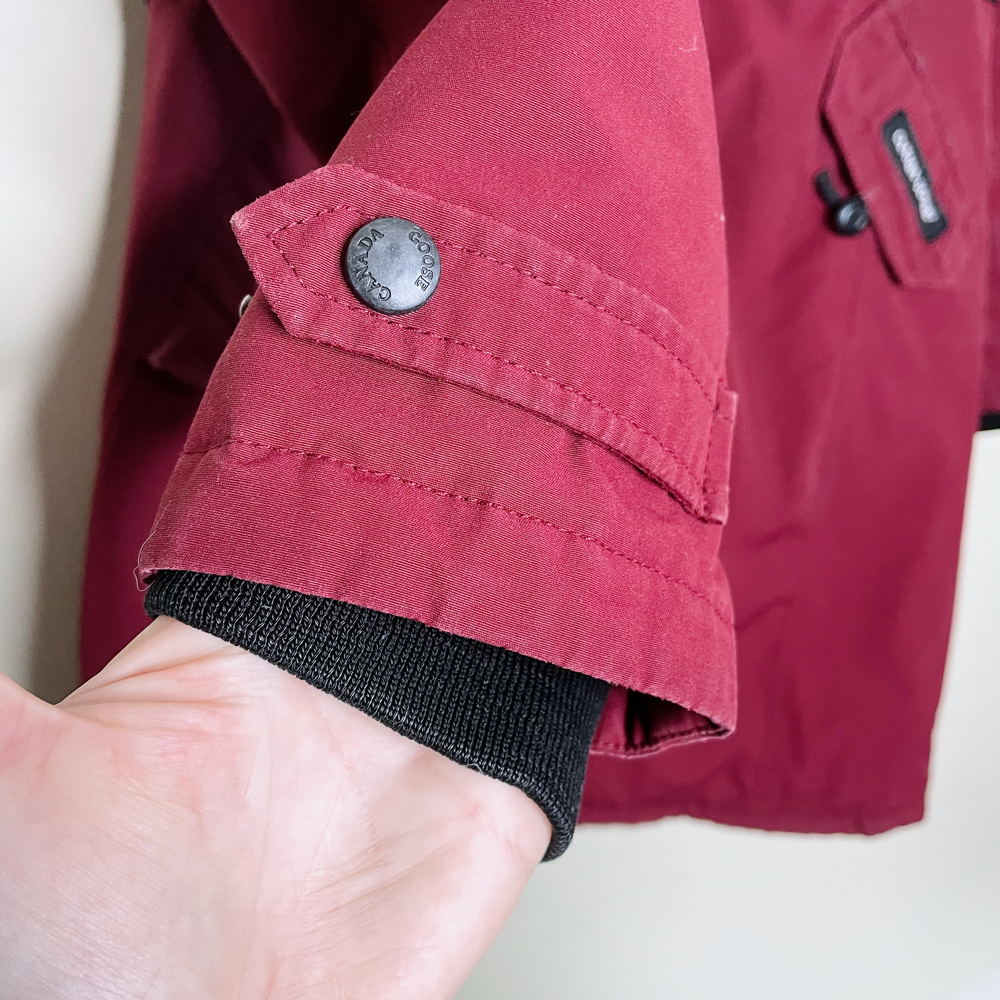 canada goose red long down expedition puffer parka - size small