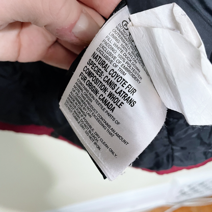 canada goose red long down expedition puffer parka - size small