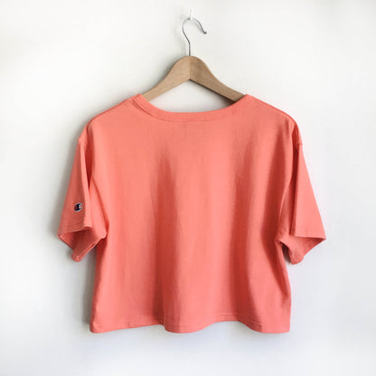 Champion crop shadow c tee - size Medium