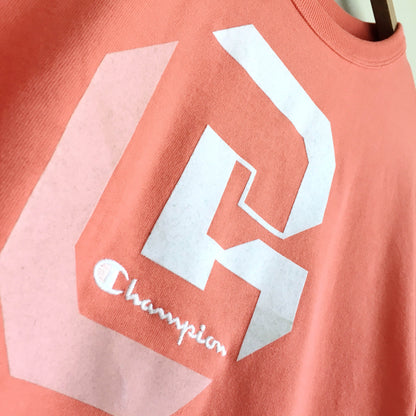 Champion crop shadow c tee - size Medium