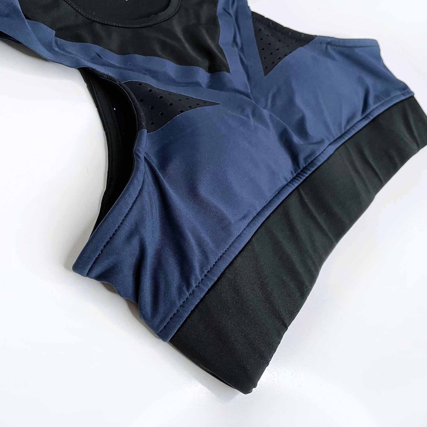 charli cohen laser cut padded sports bra - size small