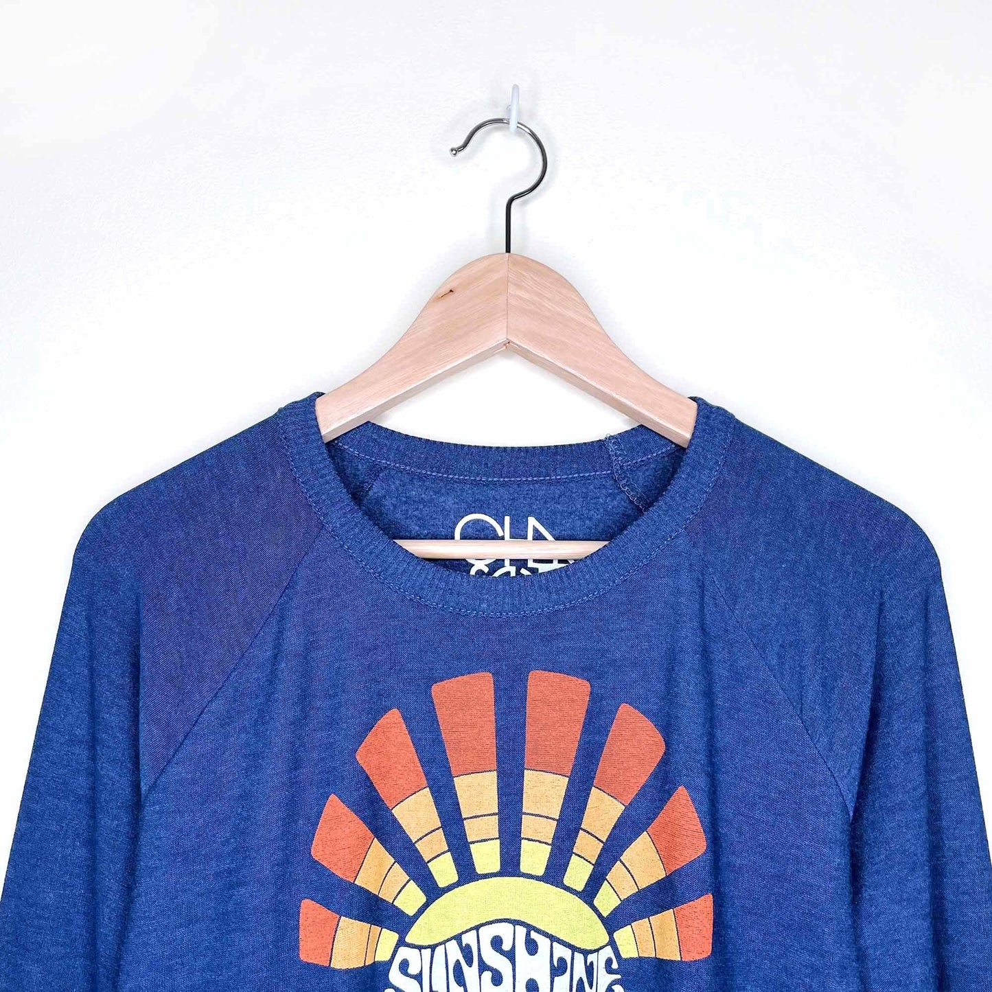 chaser raglan sunshine sweatshirt - size xs