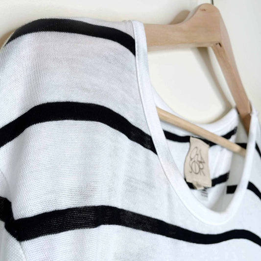 chaser oversized striped ruffle sleeve hem open back tee - size xs