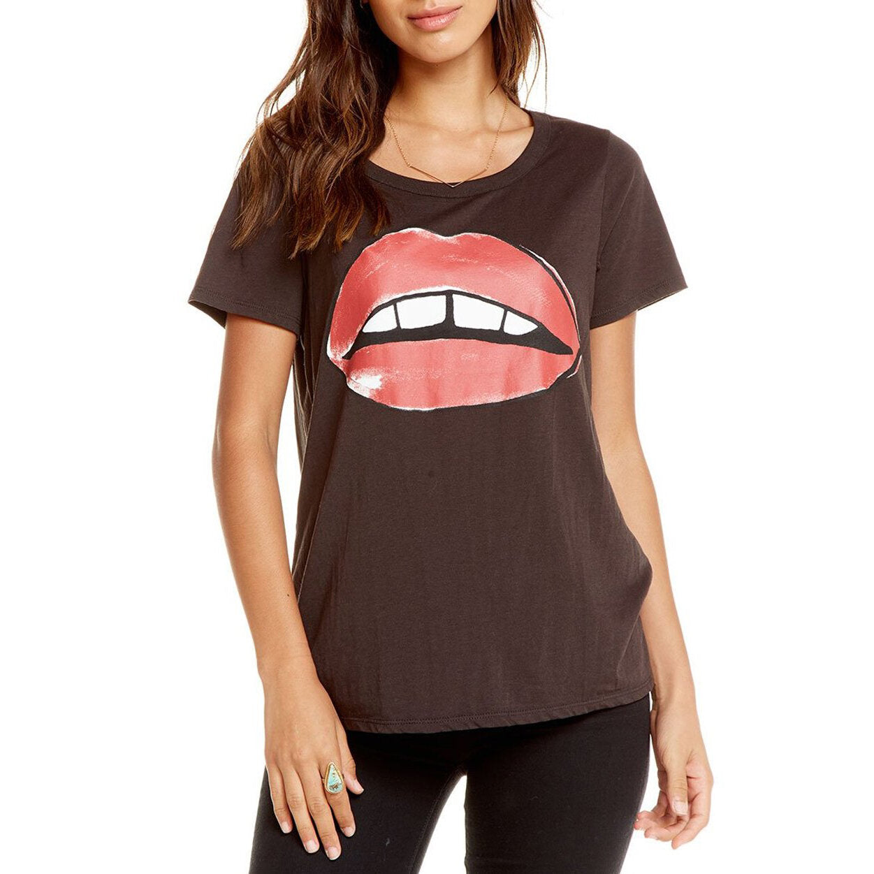 CHASER big lips open back tee - size xs