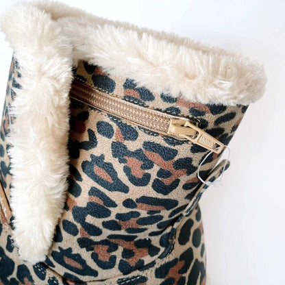 cheeks fitbody leopard comfort sport boots - size 9