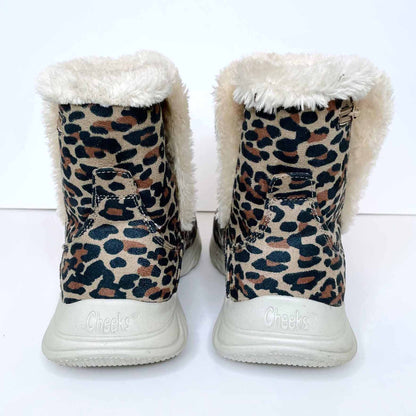 cheeks fitbody leopard comfort sport boots - size 9