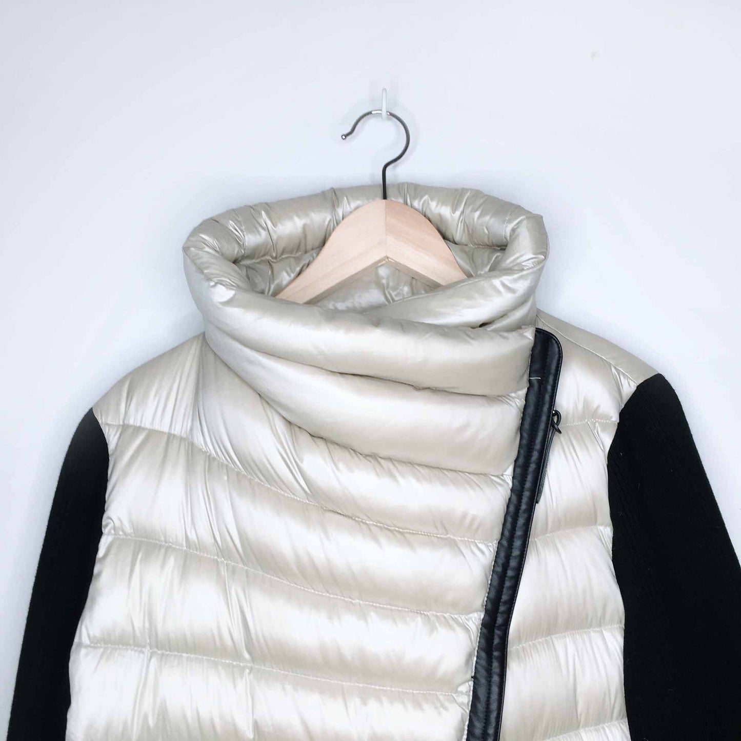 Calvin Klein performance puffer down jacket - size xl