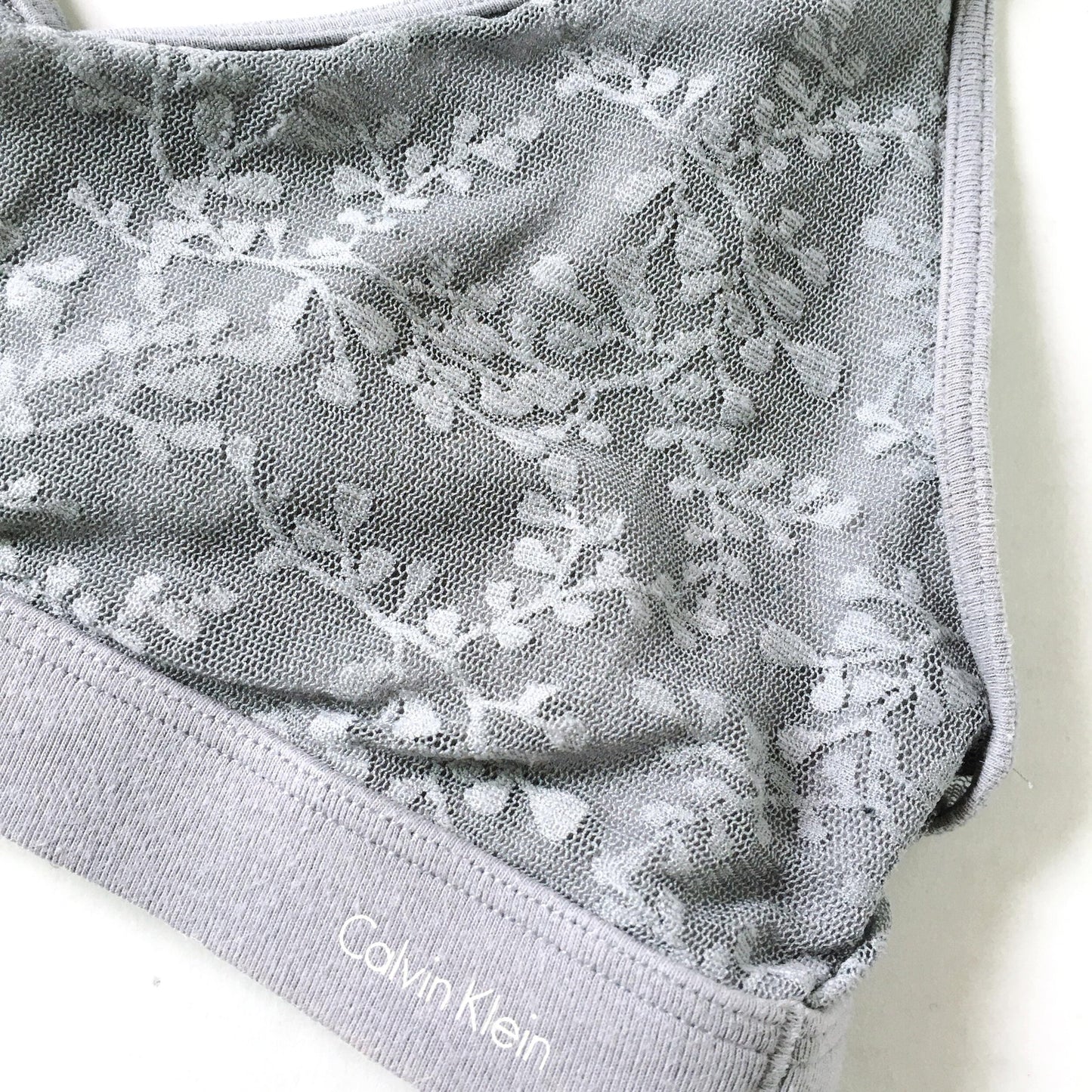 Calvin Klein lace bralette - size Medium
