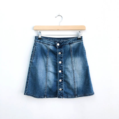Calvin Klein button-front Denim Skirt - size 26