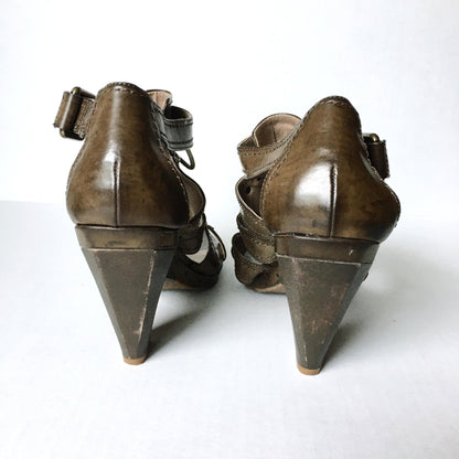 Calvin Klein cage sandal with lace up front - size 9