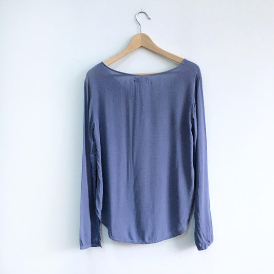 Cloth &amp; Stone Strappy V-Neck Blouse - size xs