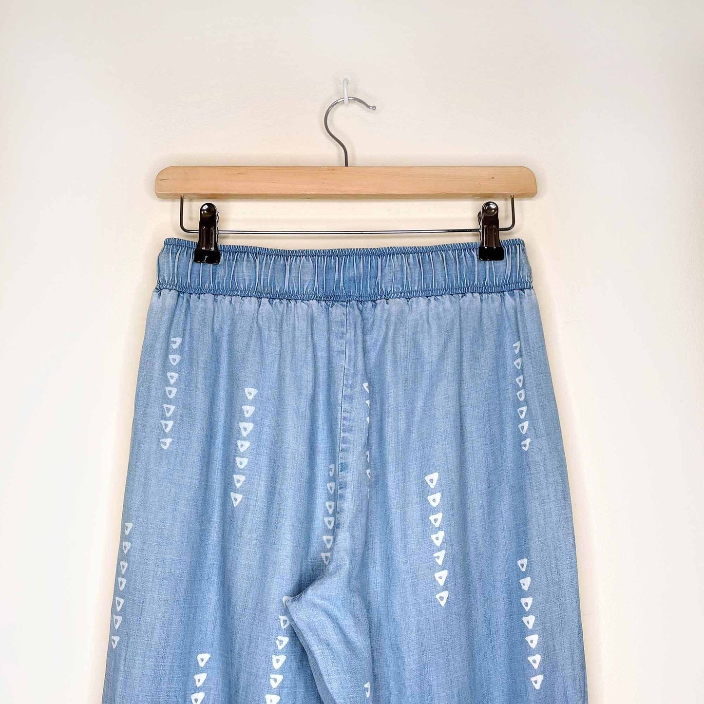 cloth & stone wide leg triangle stripes chambray pants - size small