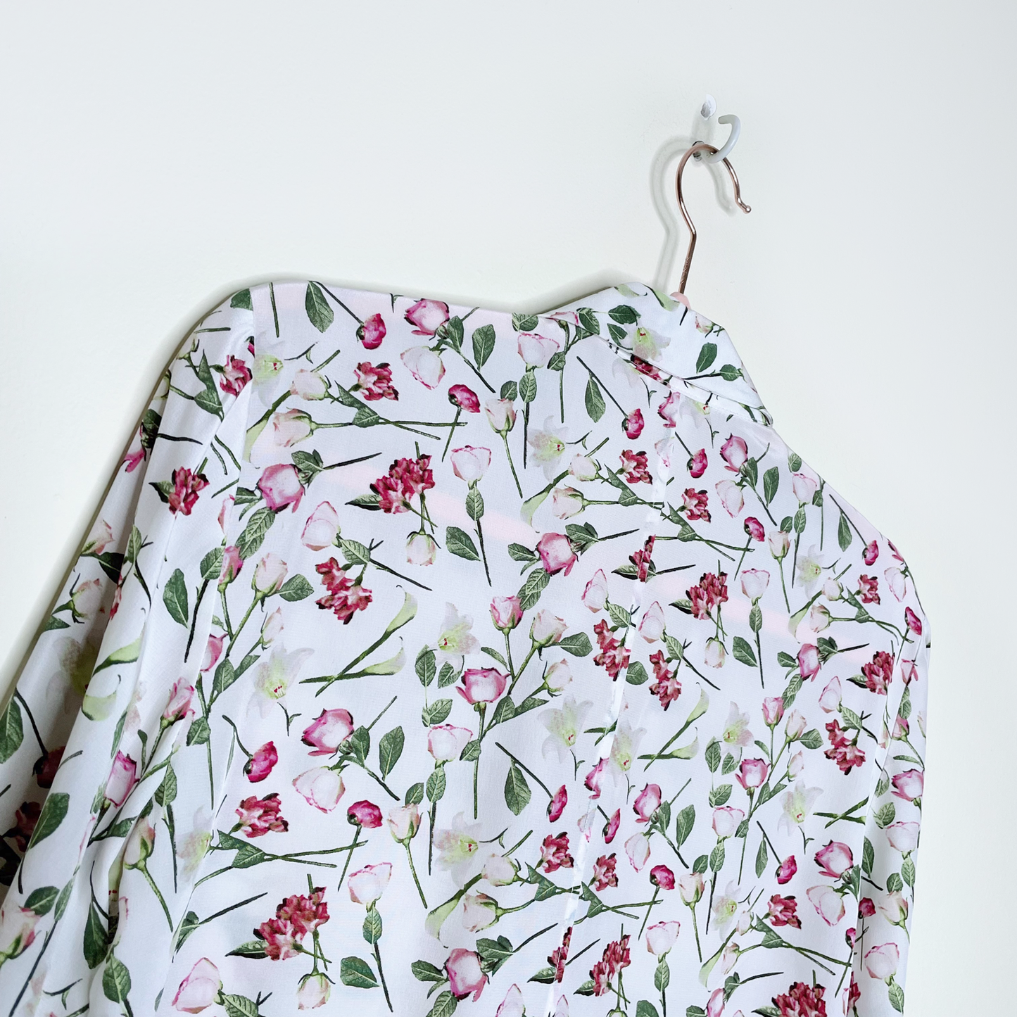 club monaco helek silk floral covered button blouse - size xs