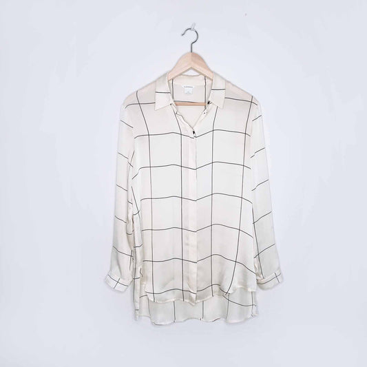 Club Monaco satin silk crosshatch button down shirt - size Small