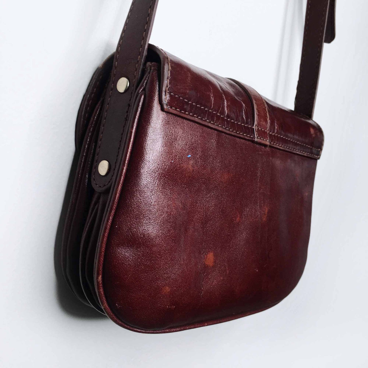 vintage club monaco saddle bag cross body